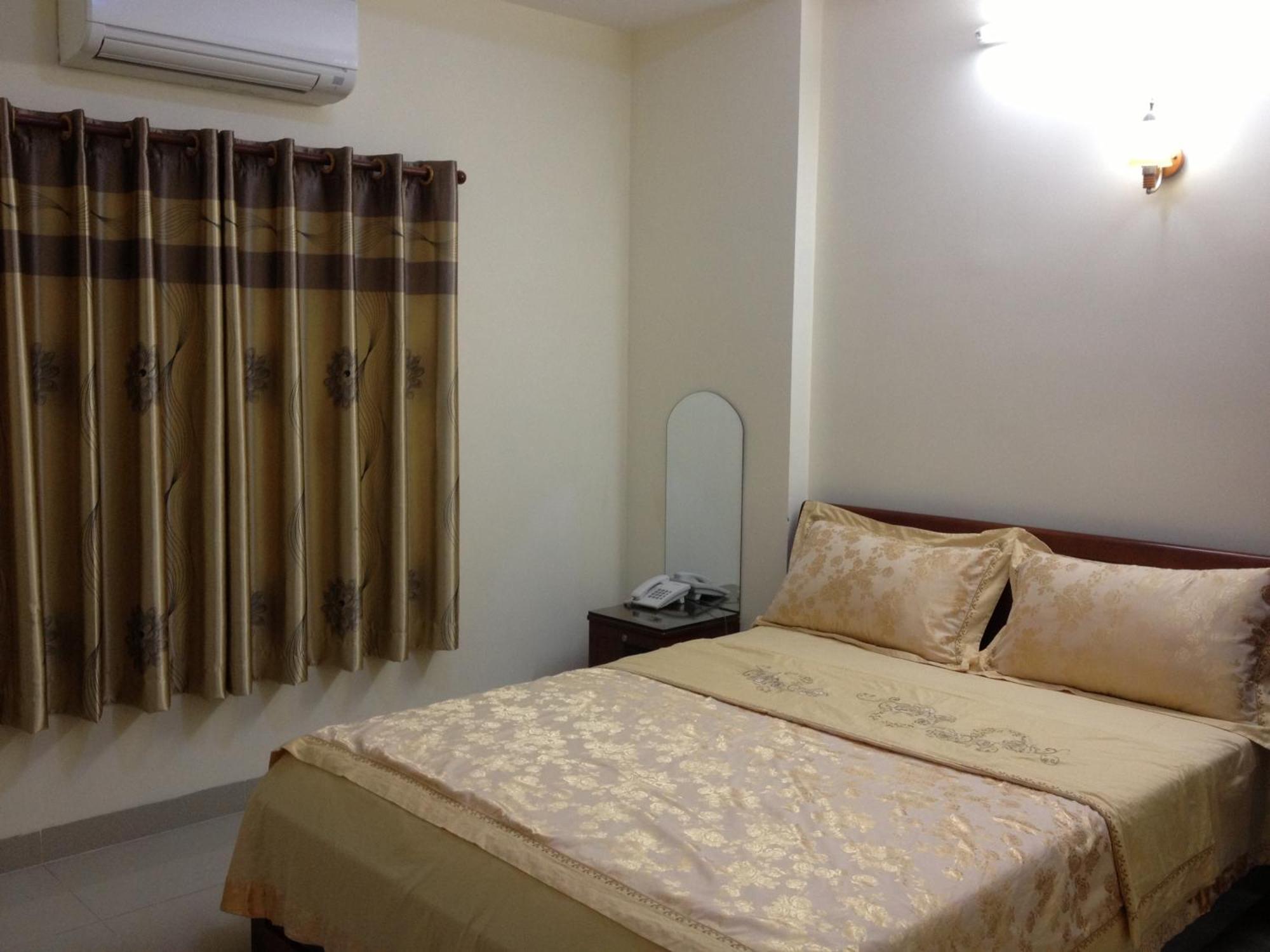Hong Tuoi Hotel Хошимин Екстериор снимка