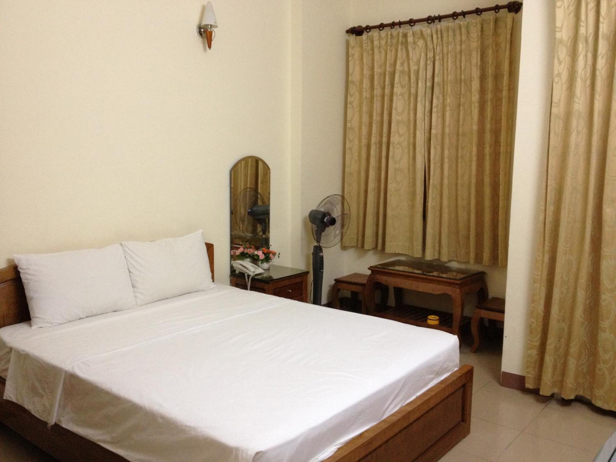 Hong Tuoi Hotel Хошимин Екстериор снимка